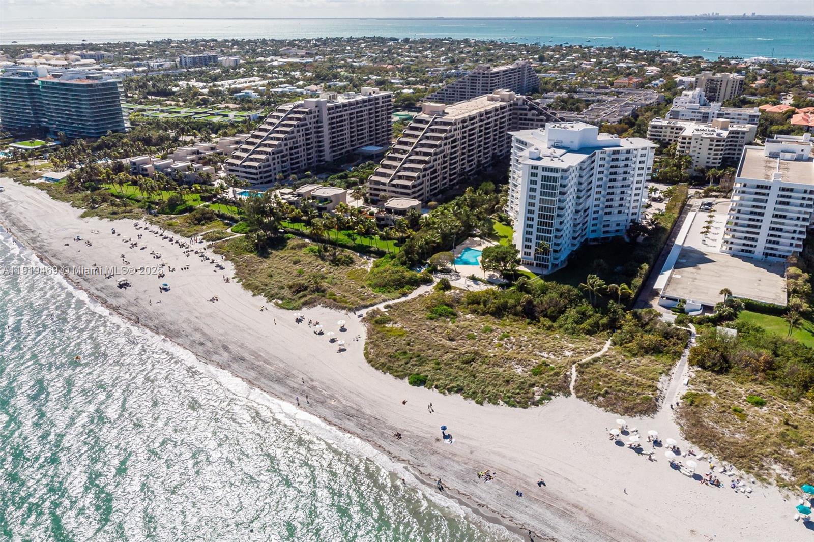 200 Ocean Lane Dr Unit: 407-GR09