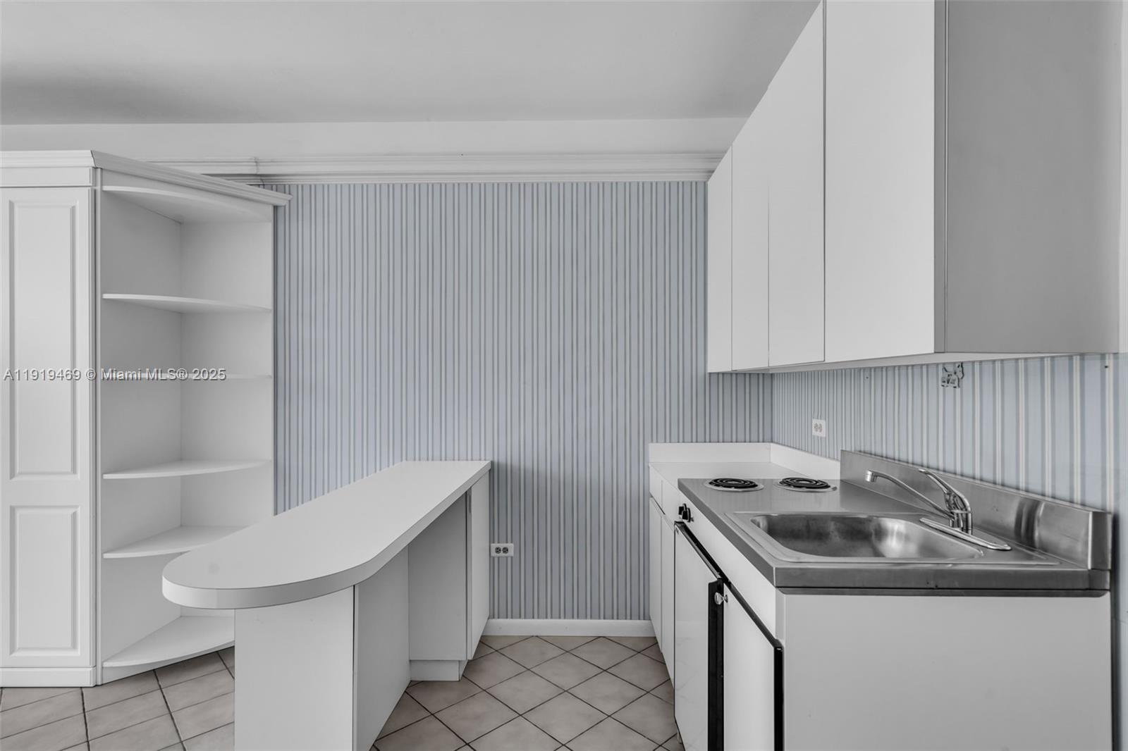 200 Ocean Lane Dr Unit: 407-GR09