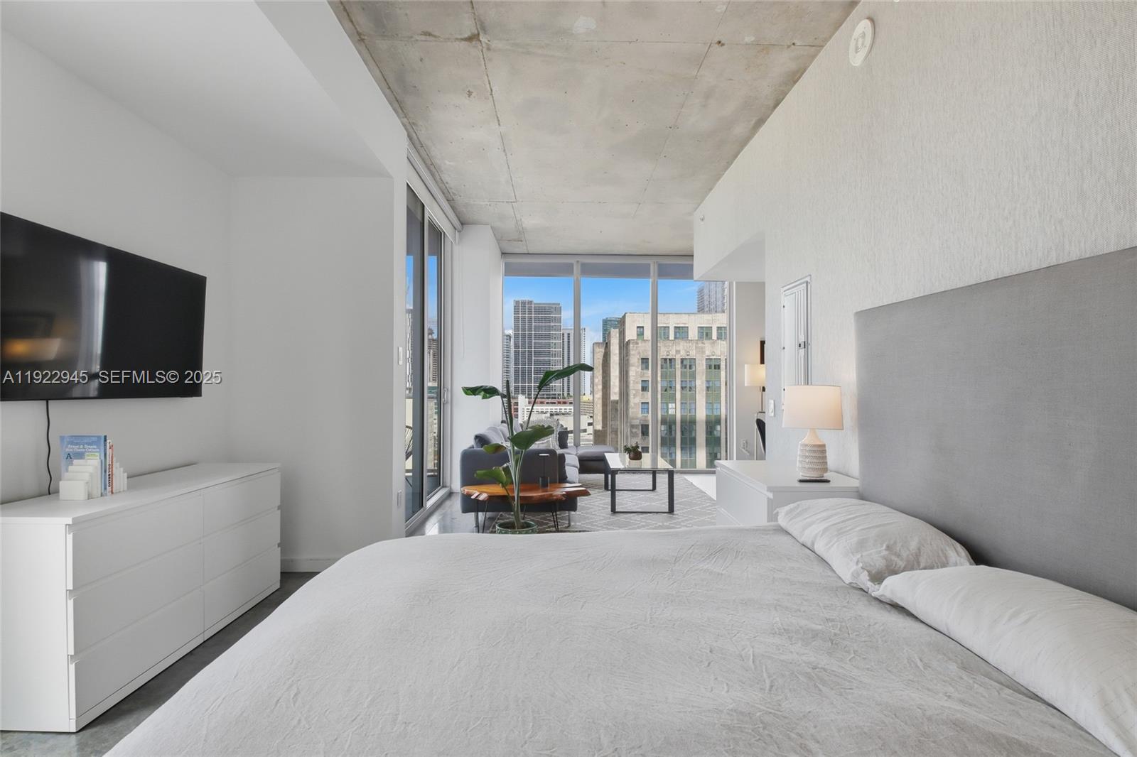 151 SE 1st St # 1810