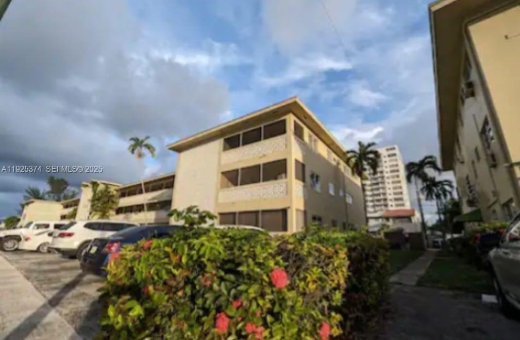 11960 NE 19th Dr # 1