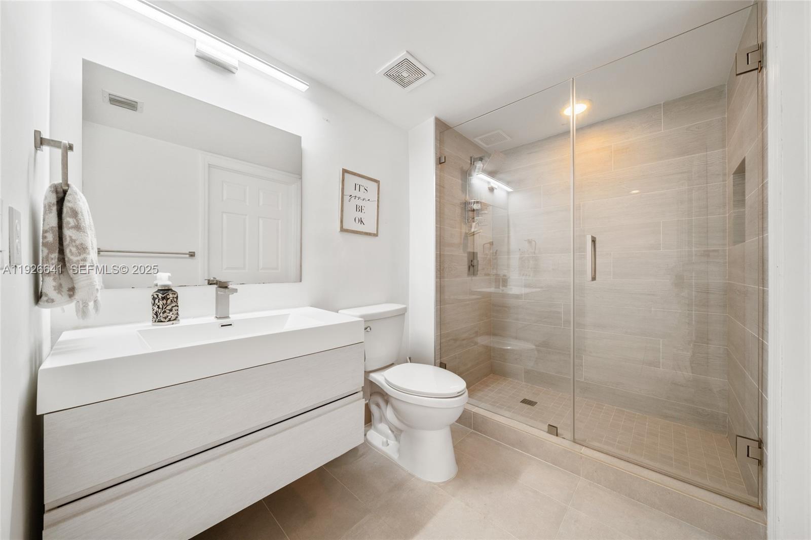 1155 Brickell Bay Dr # 2501