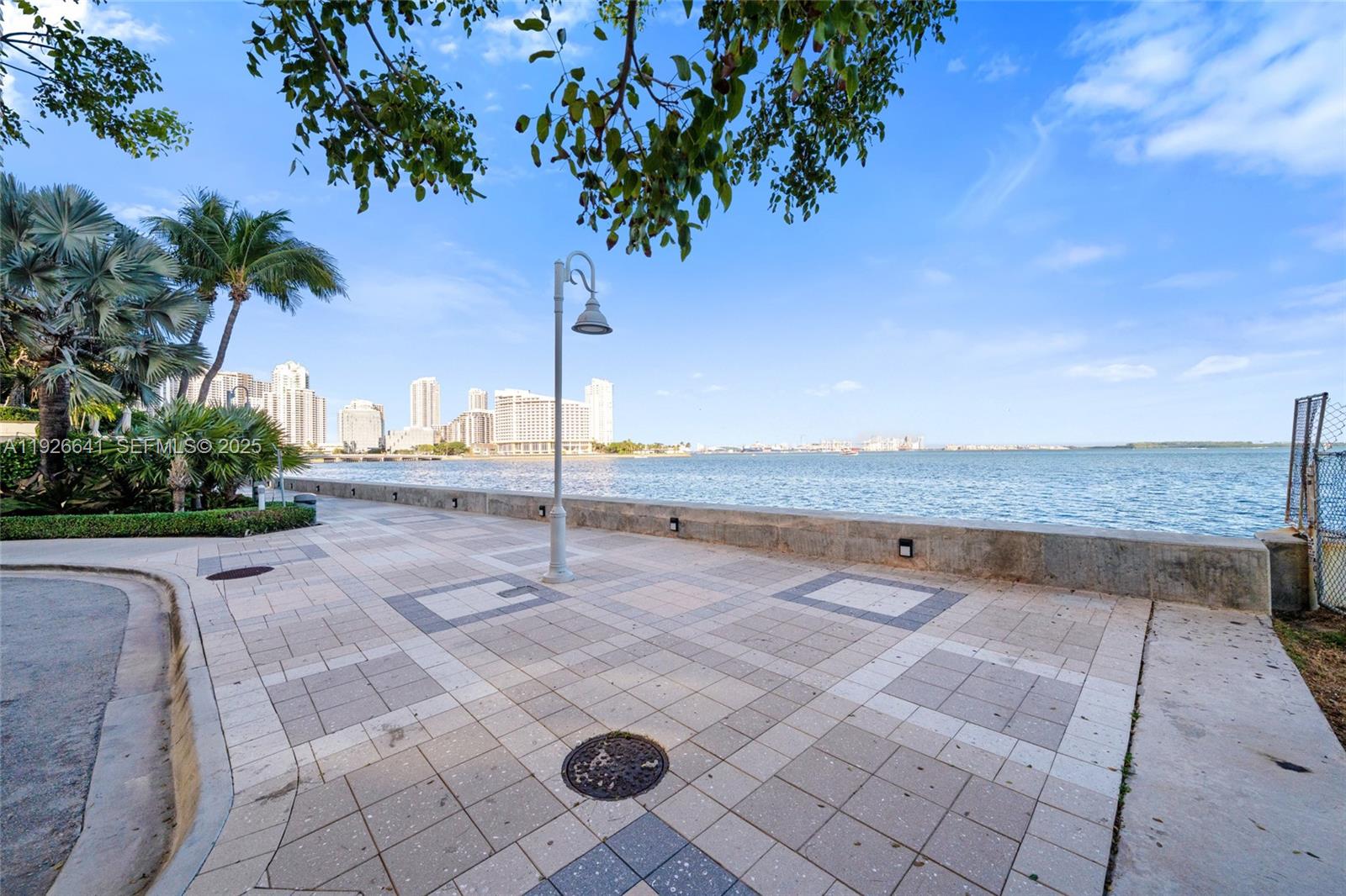 1155 Brickell Bay Dr # 2501