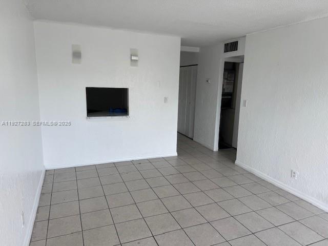 4550 NW 9th St # 416E