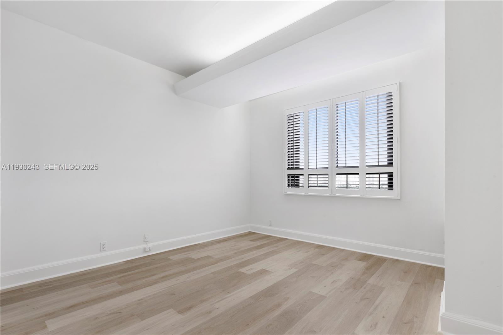 151 Crandon Blvd # 841