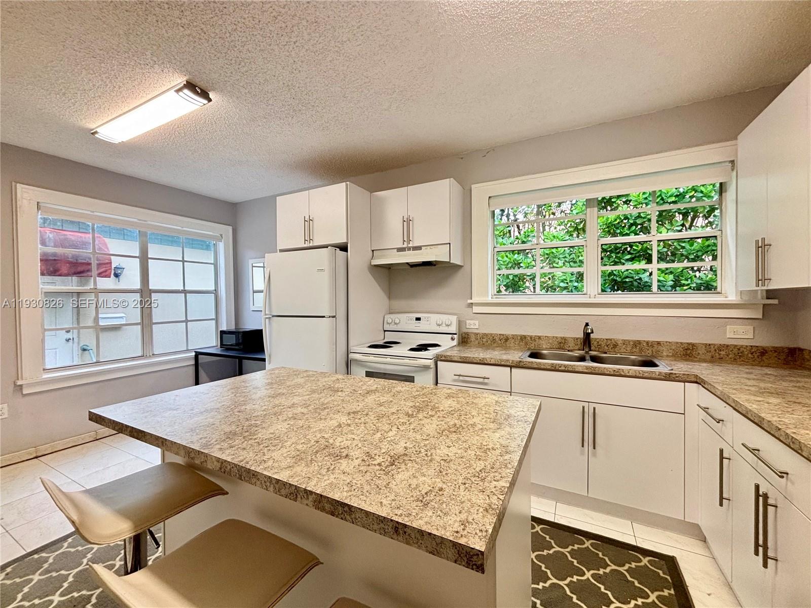 1654 SW 14th Ter # 1