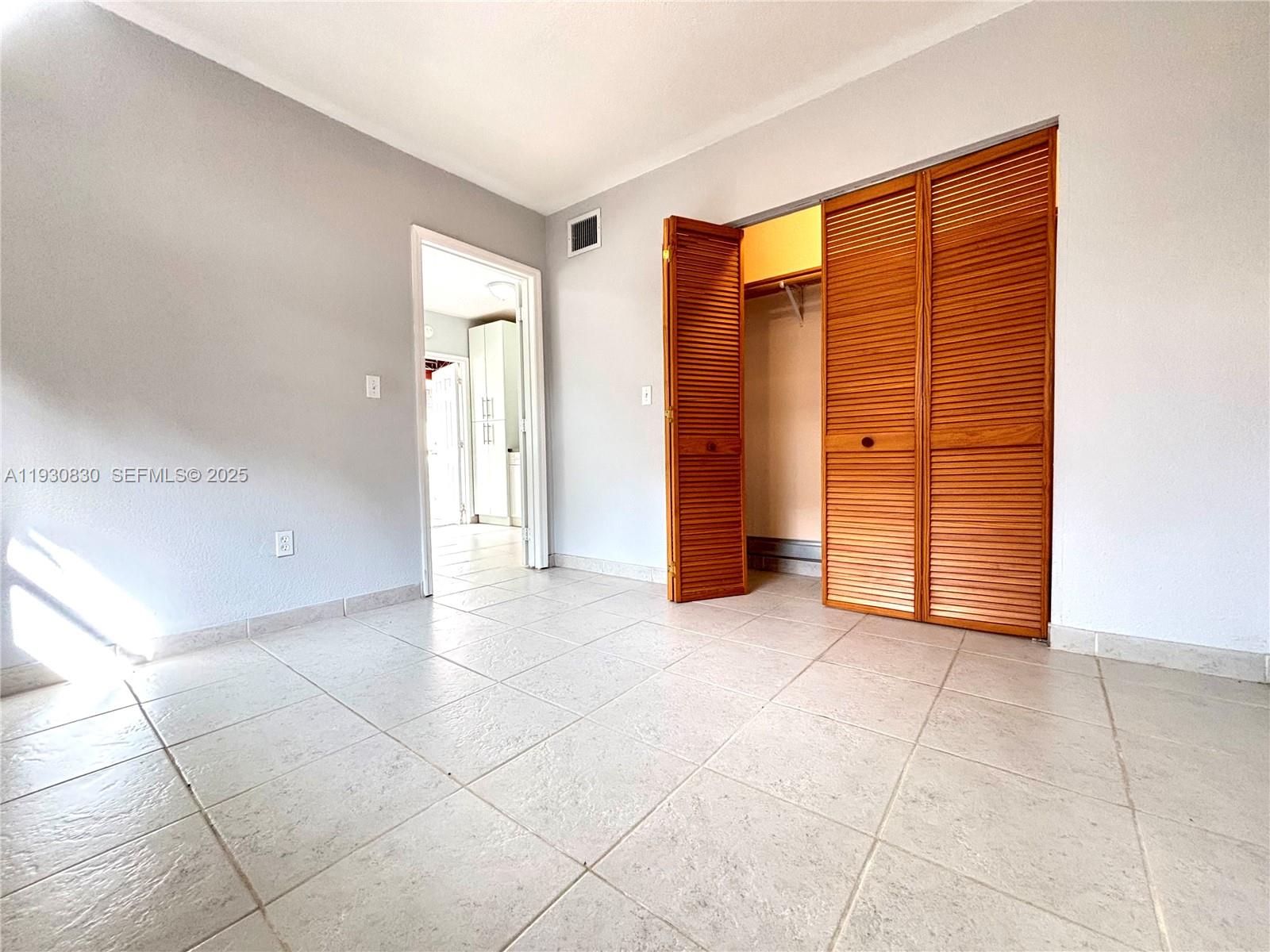 1654 SW 14th Ter # 2