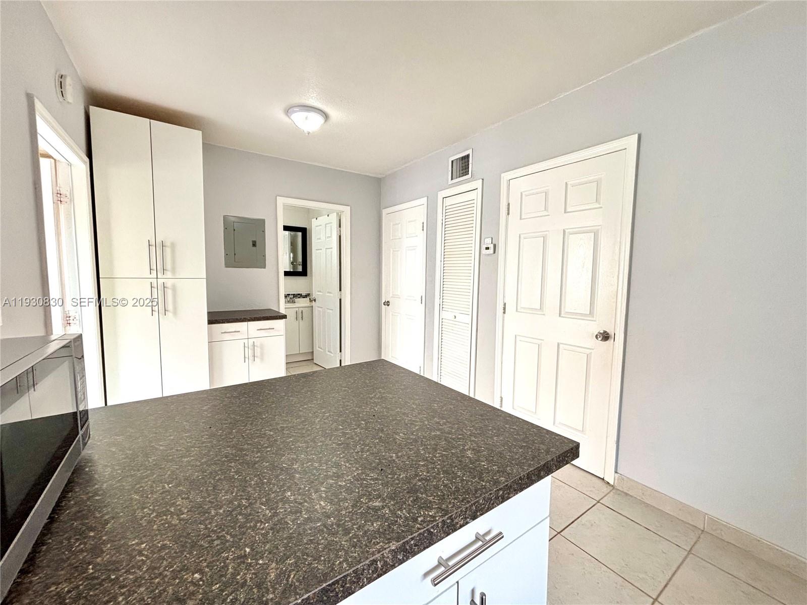 1654 SW 14th Ter # 2