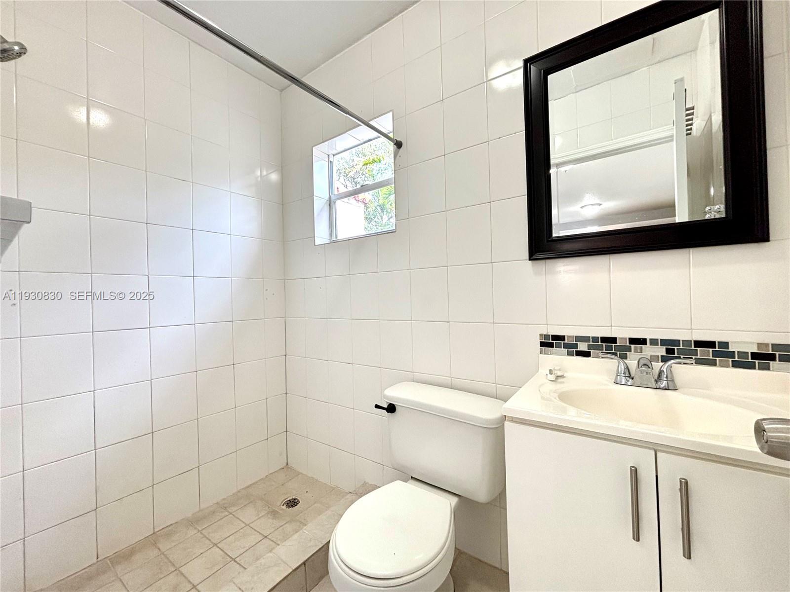 1654 SW 14th Ter # 2