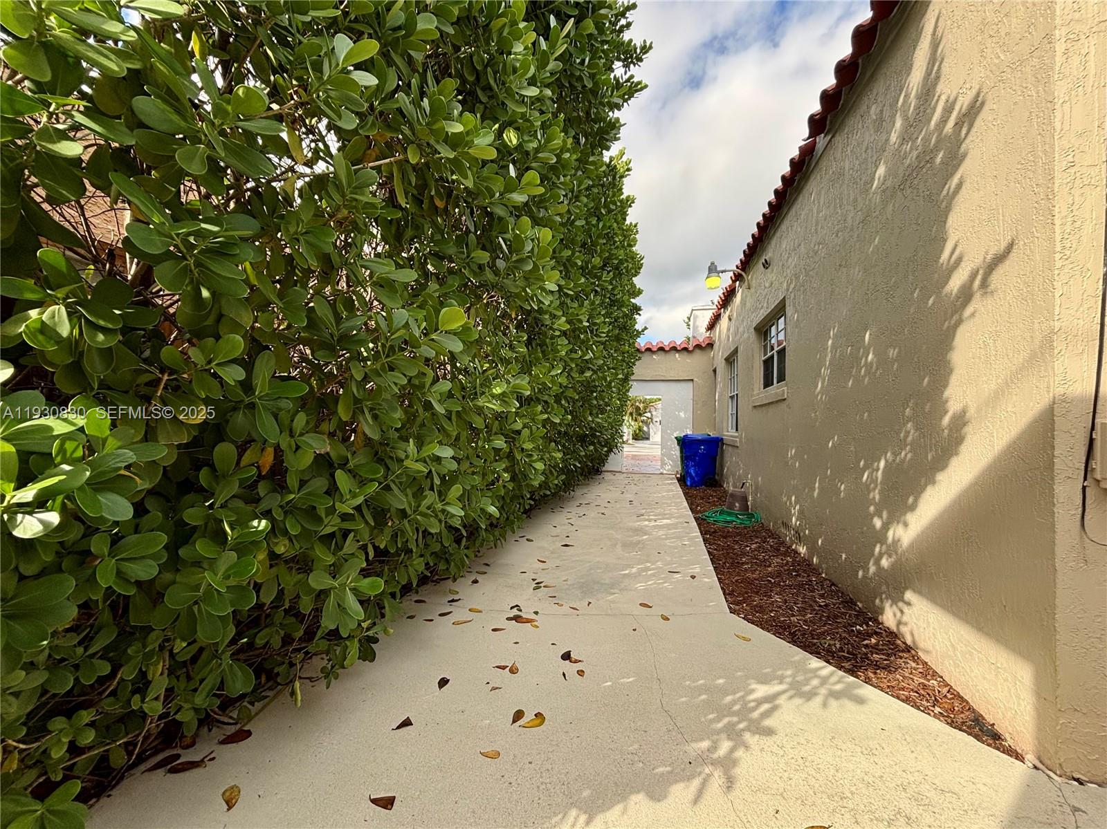 1654 SW 14th Ter # 2