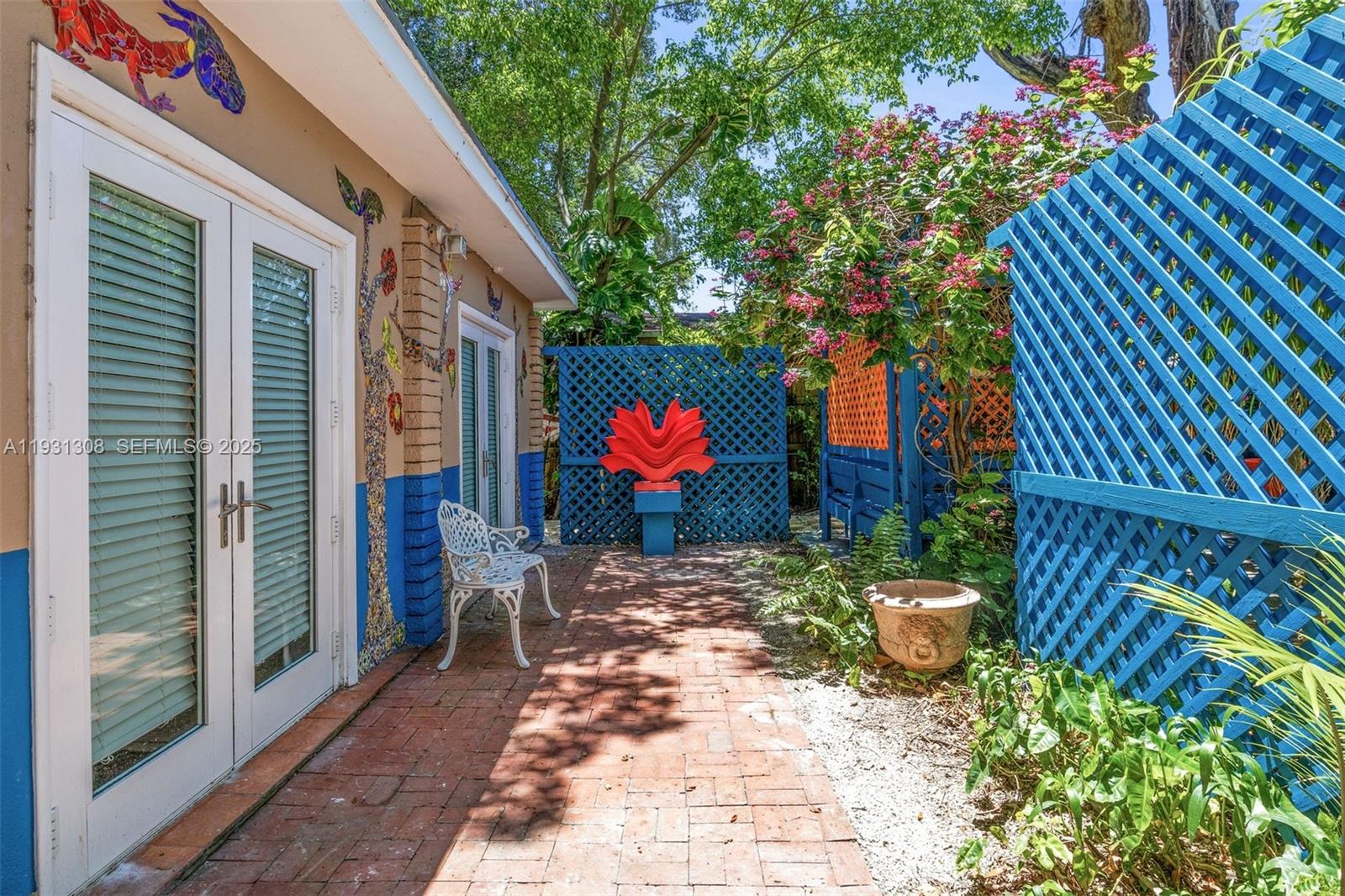 2330 SW 62nd Ct Rear