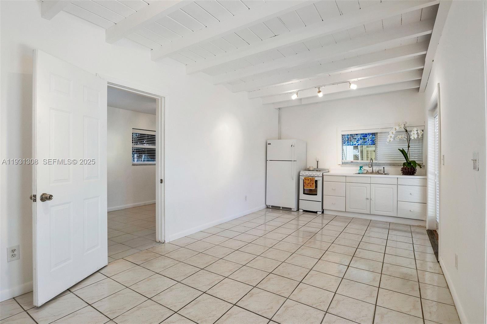 2330 SW 62nd Ct Rear