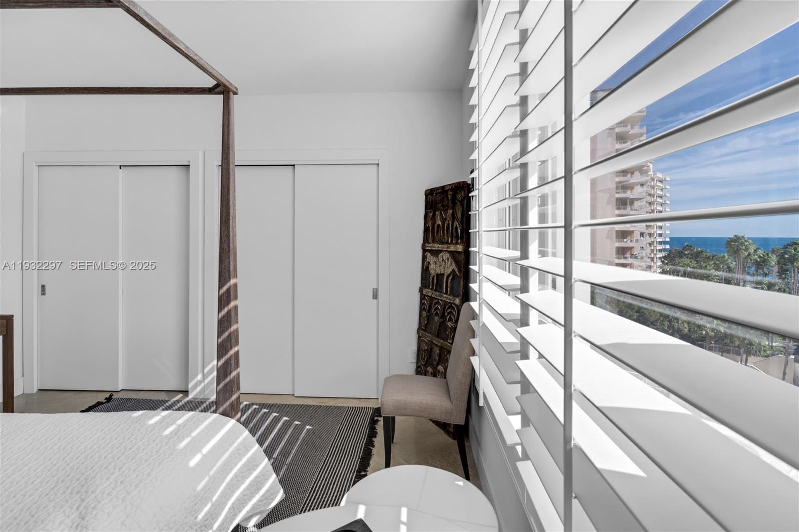 781 Crandon Blvd # 801