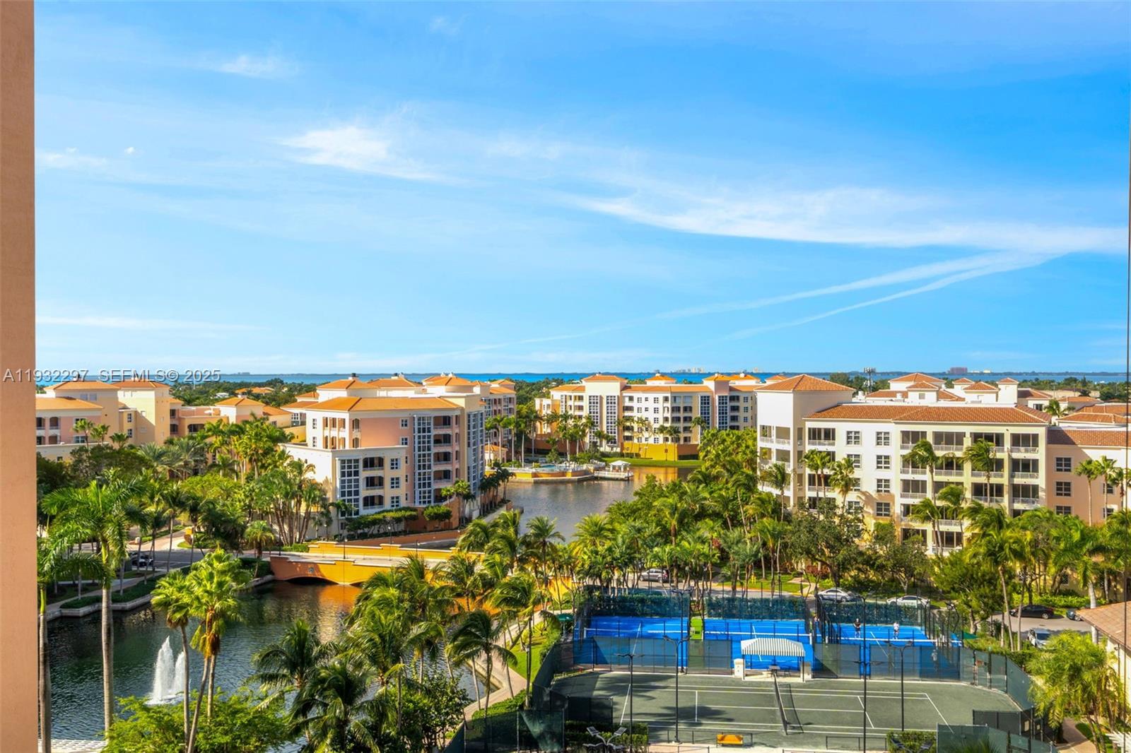 781 Crandon Blvd # 801