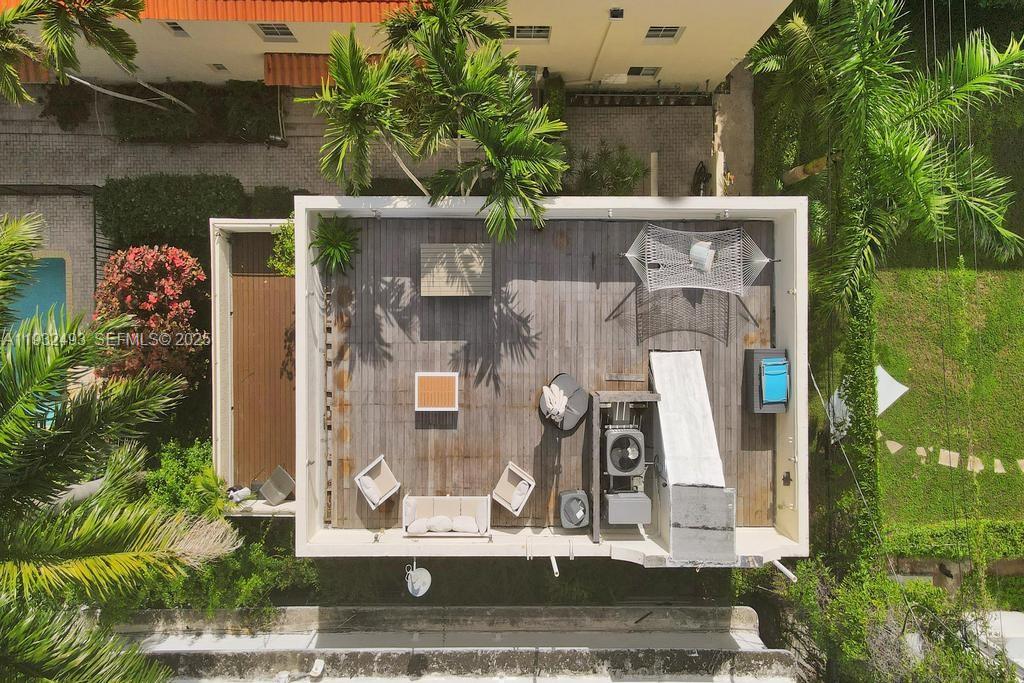 1512 Pennsylvania Ave # 2C