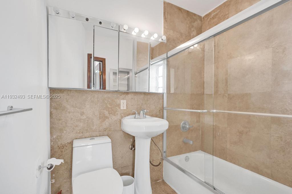 1512 Pennsylvania Ave # 2C