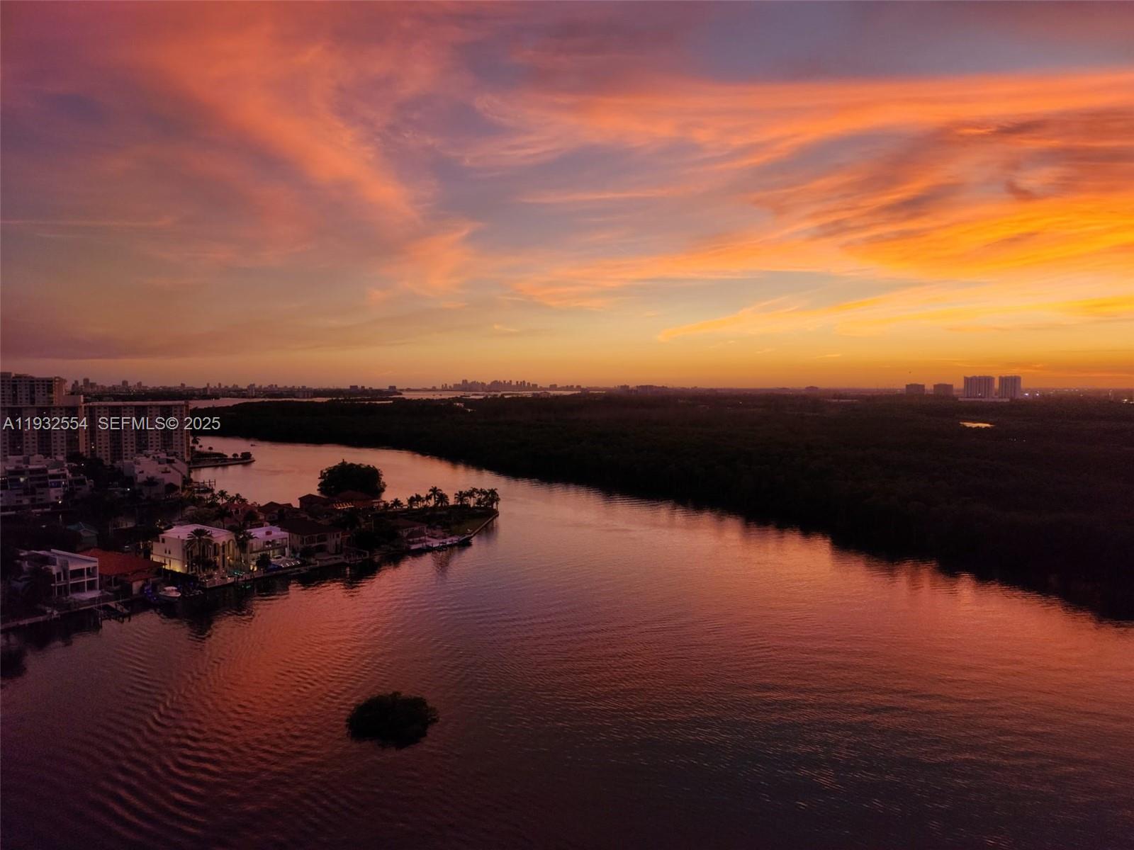 400 Sunny Isles Blvd # 2008