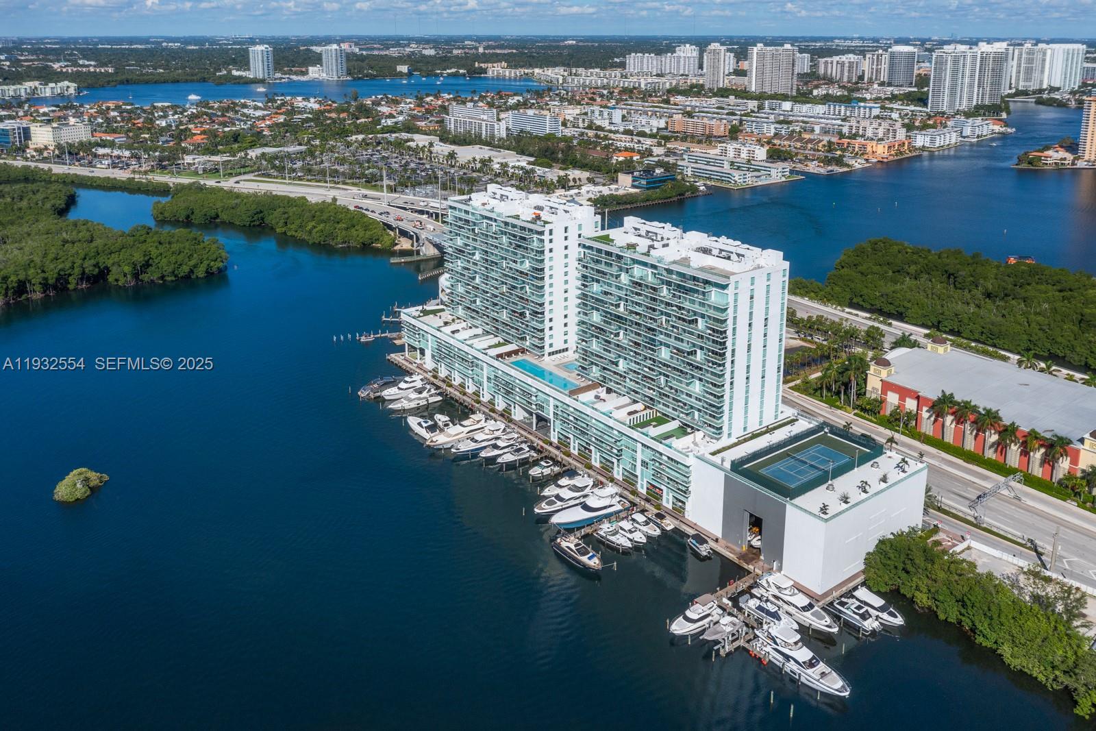 400 Sunny Isles Blvd # 2008