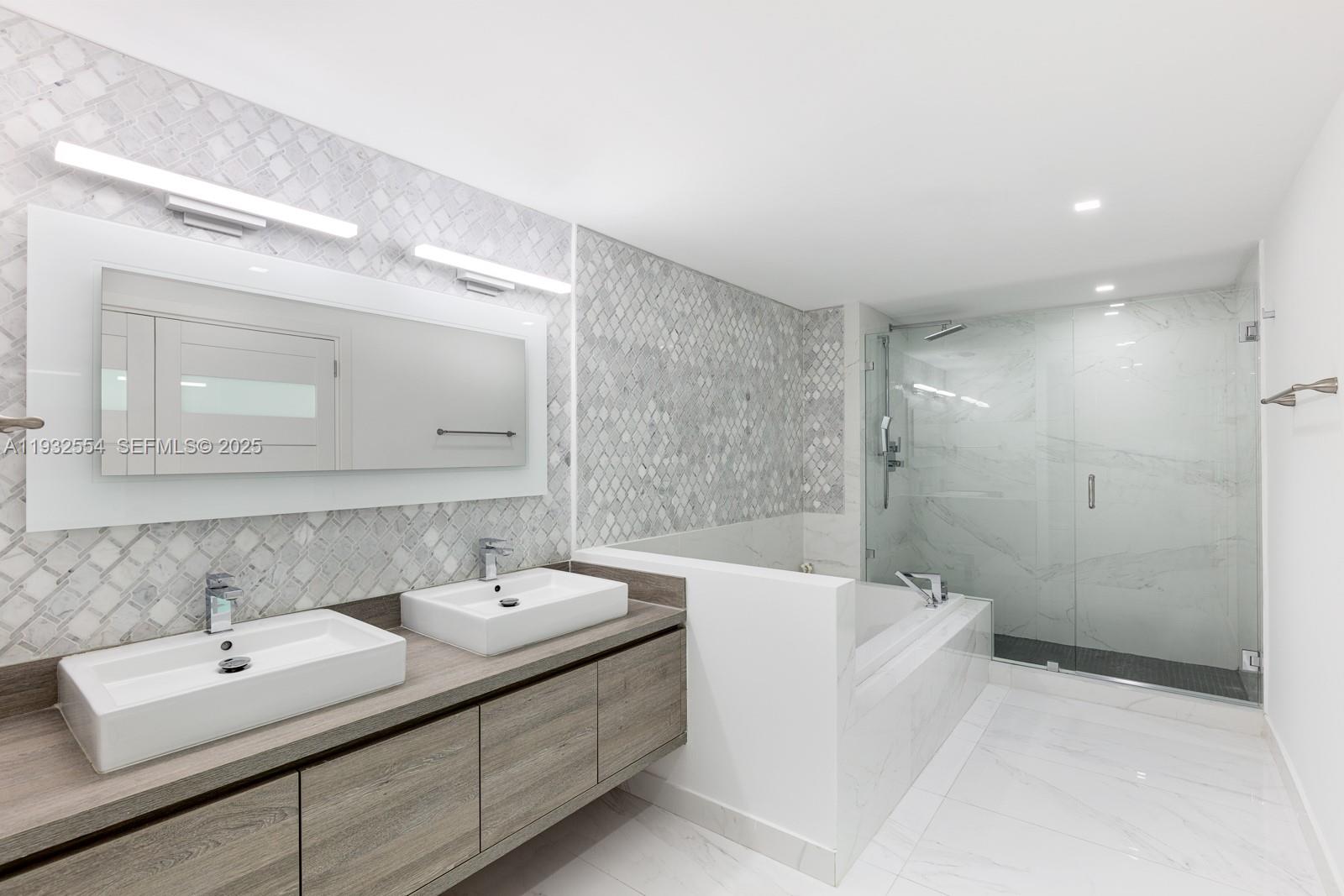 400 Sunny Isles Blvd # 2008