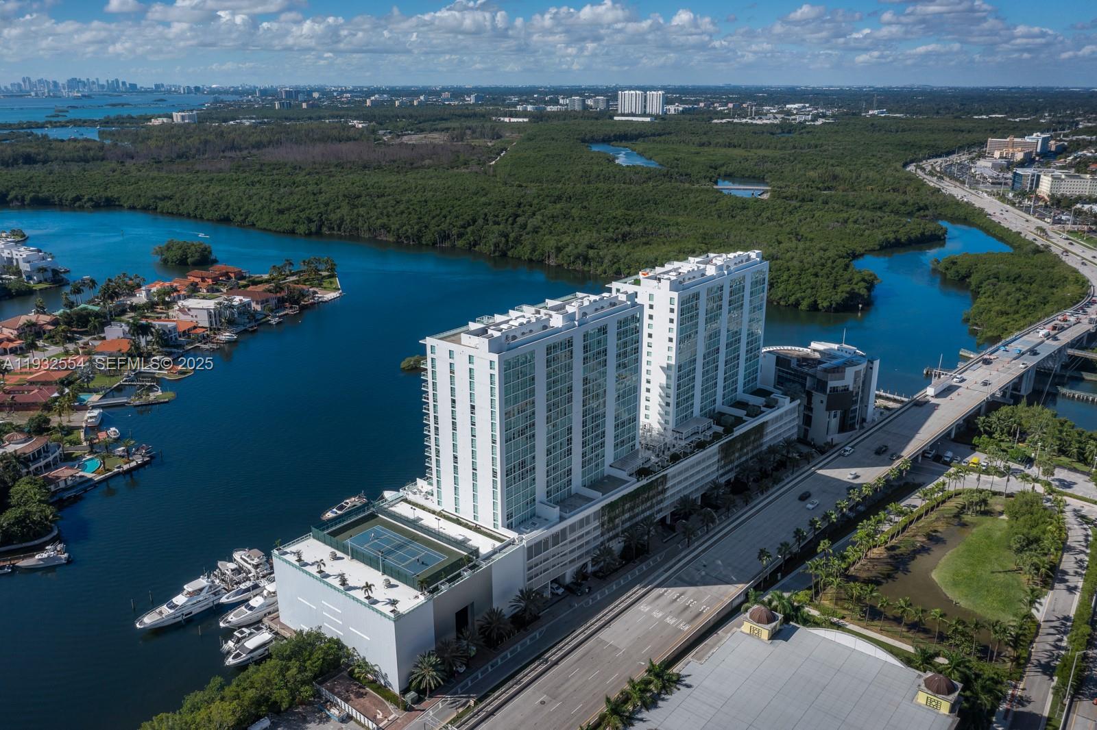 400 Sunny Isles Blvd # 2008