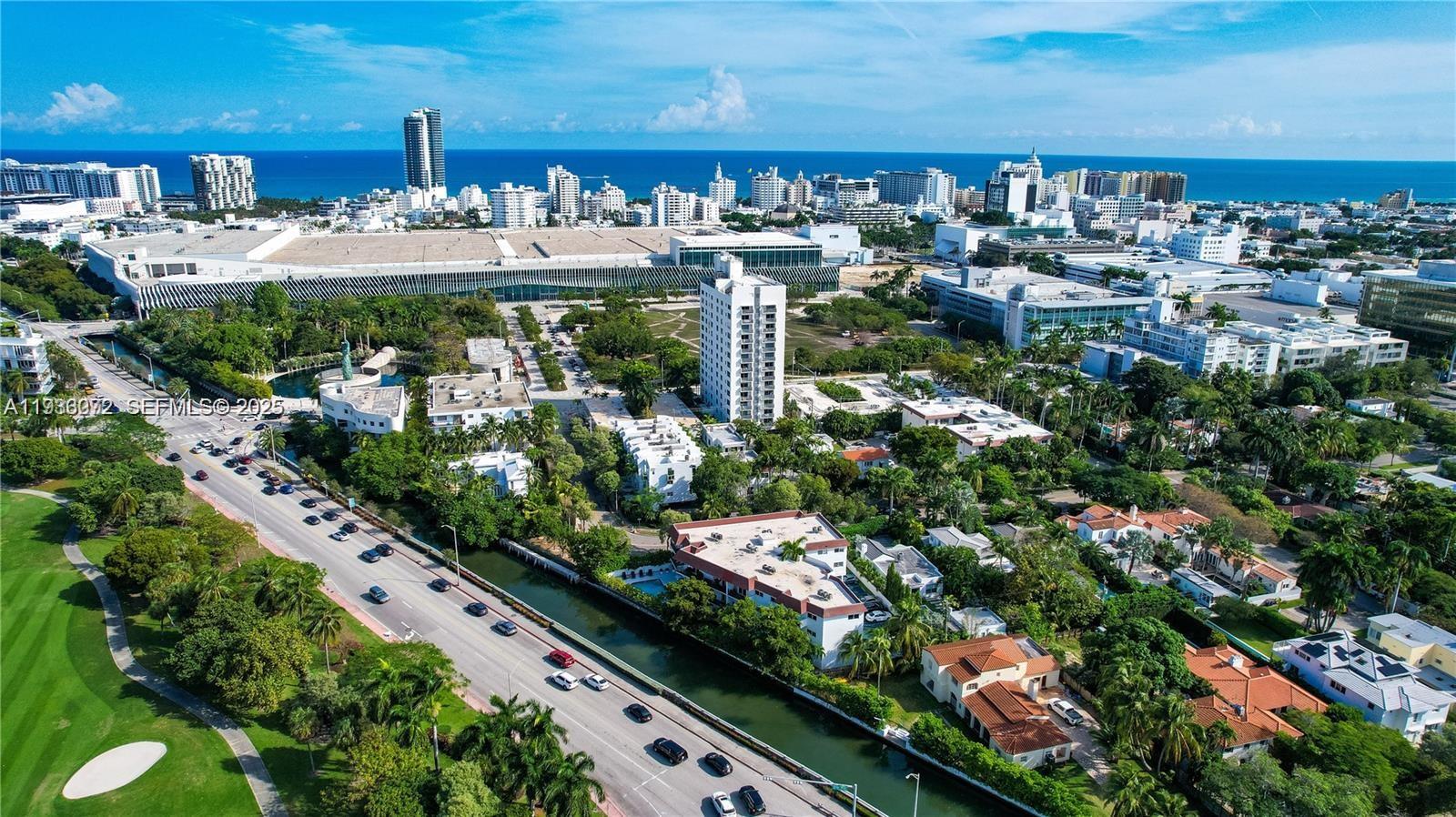 1840 Jefferson Ave # 302