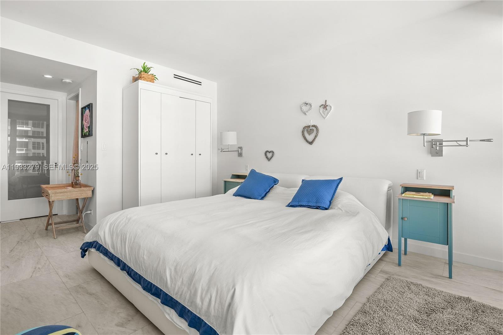 5055 Collins Ave # 11C