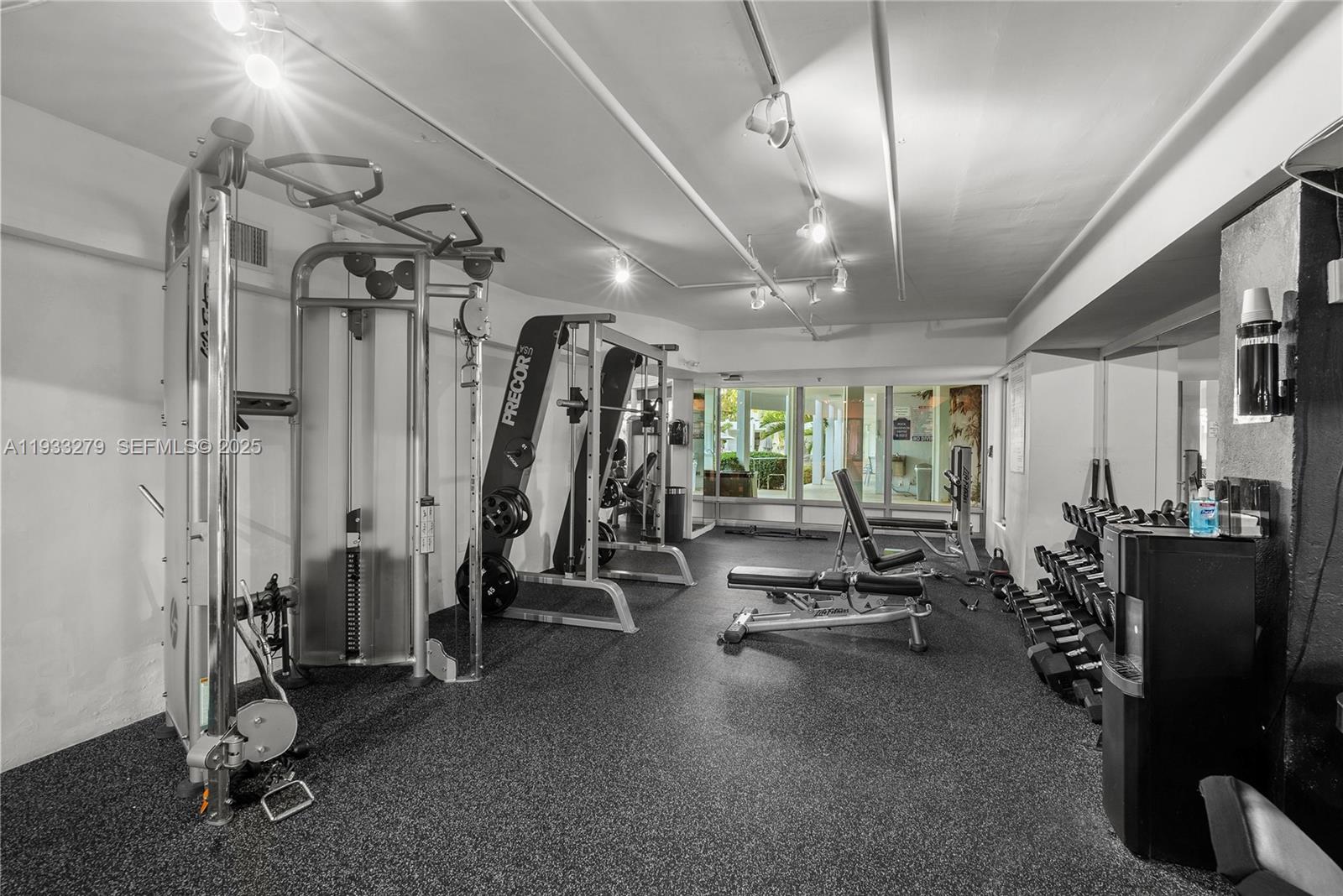 5055 Collins Ave # 11C