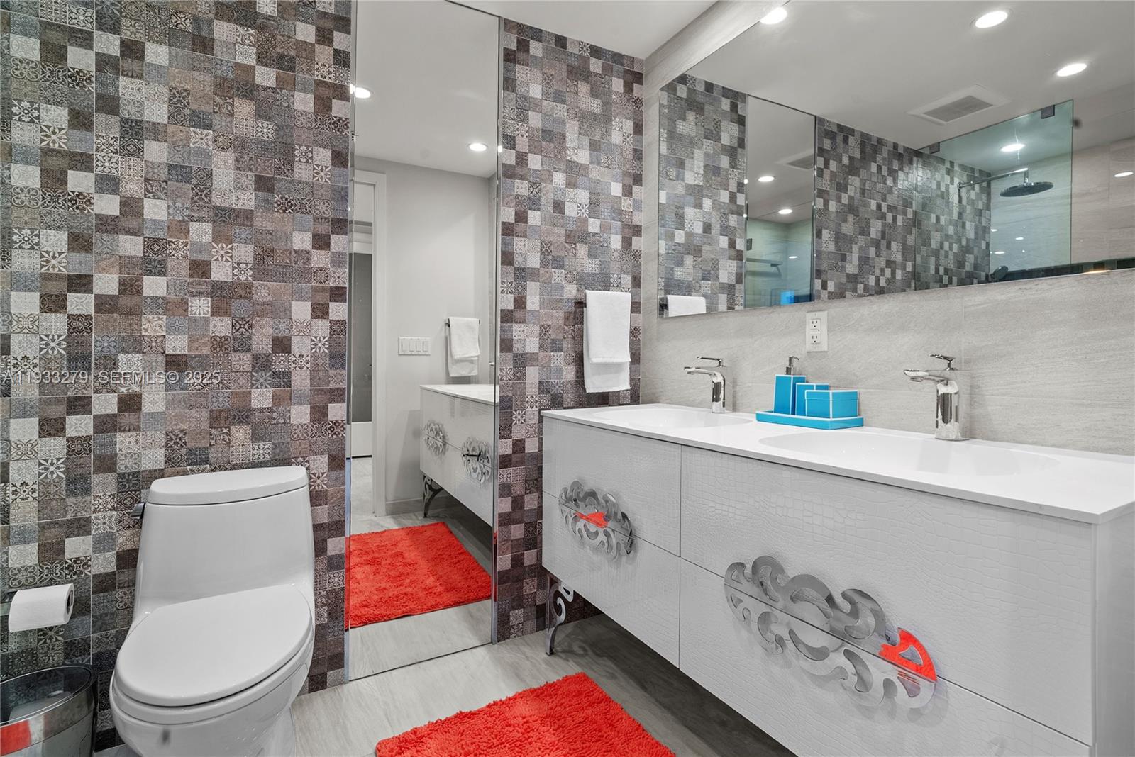 5055 Collins Ave # 11C