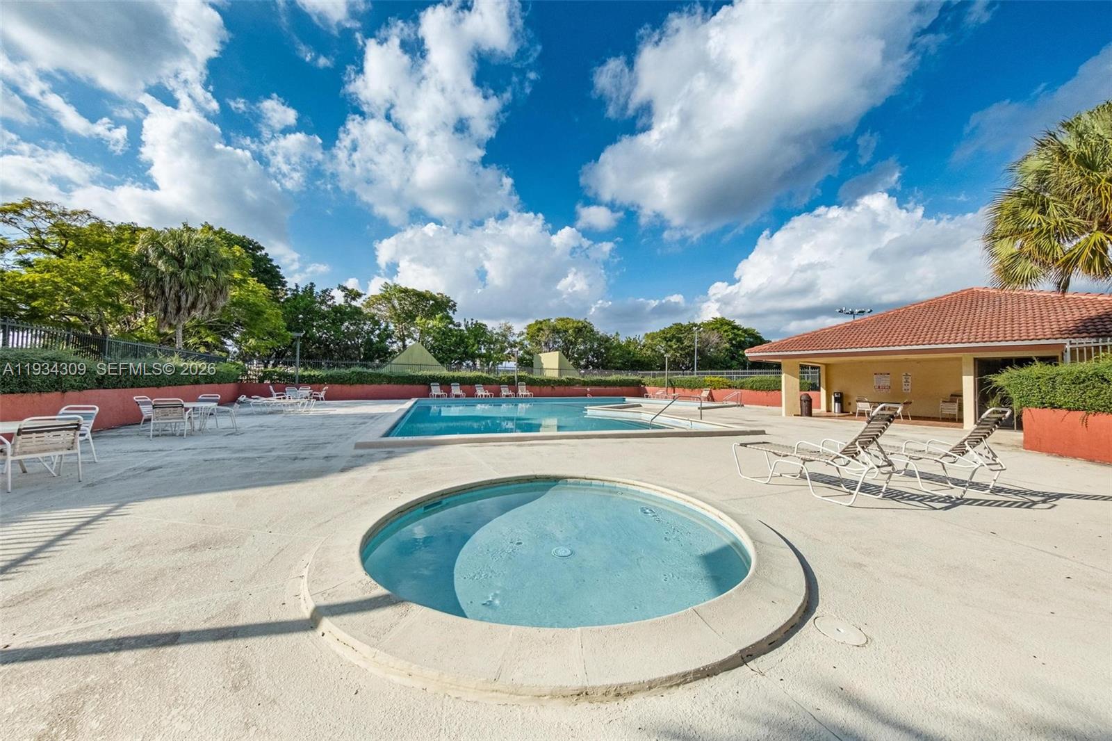 8860 SW 123rd Ct # K207