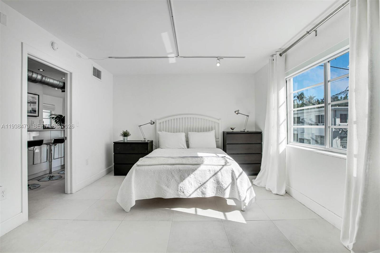 201 Jefferson Ave # 2E