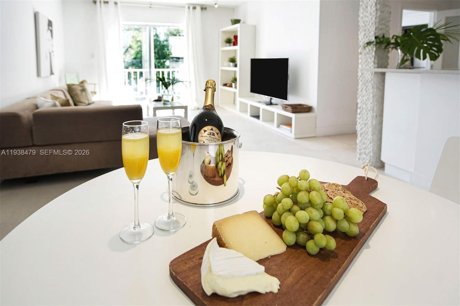 201 Jefferson Ave # 2E