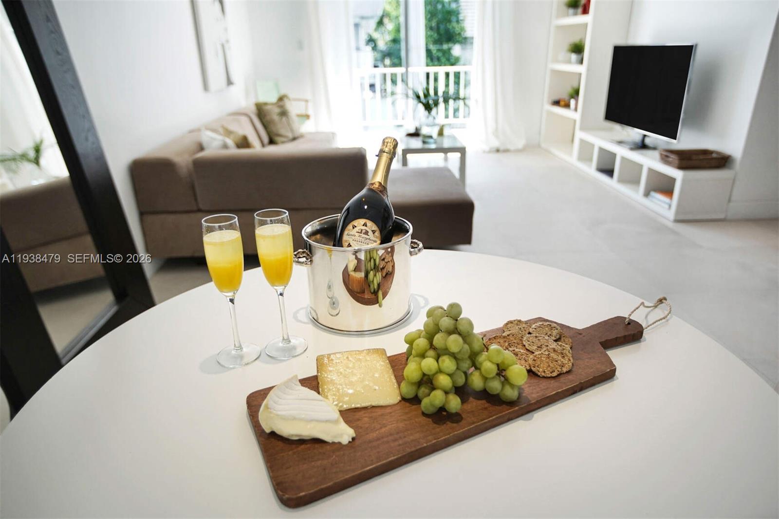 201 Jefferson Ave # 2E