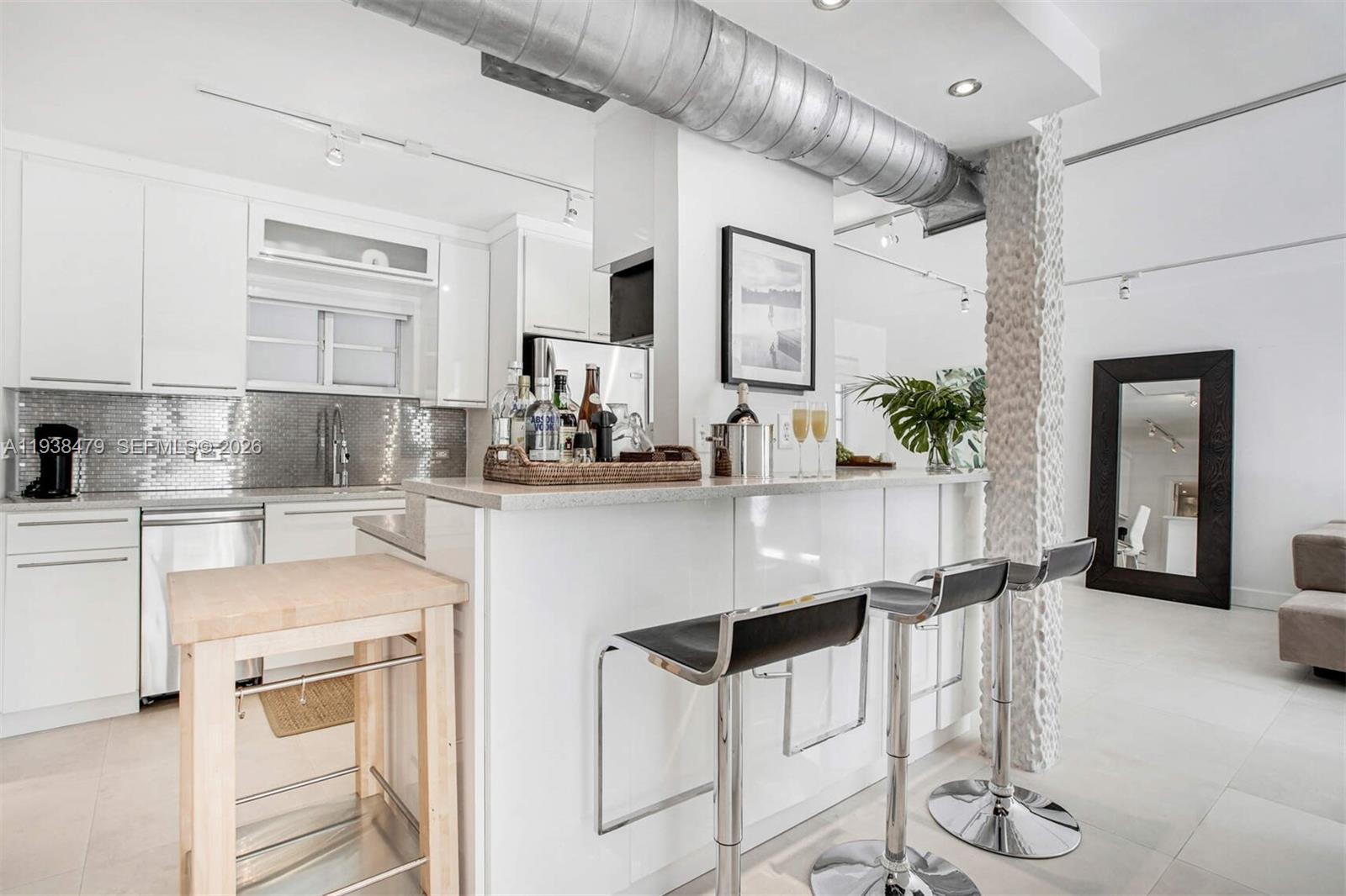 201 Jefferson Ave # 2E