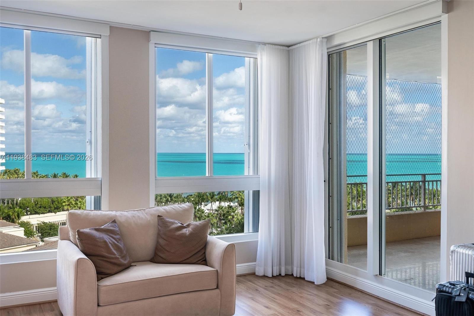 799 Crandon Blvd # 908