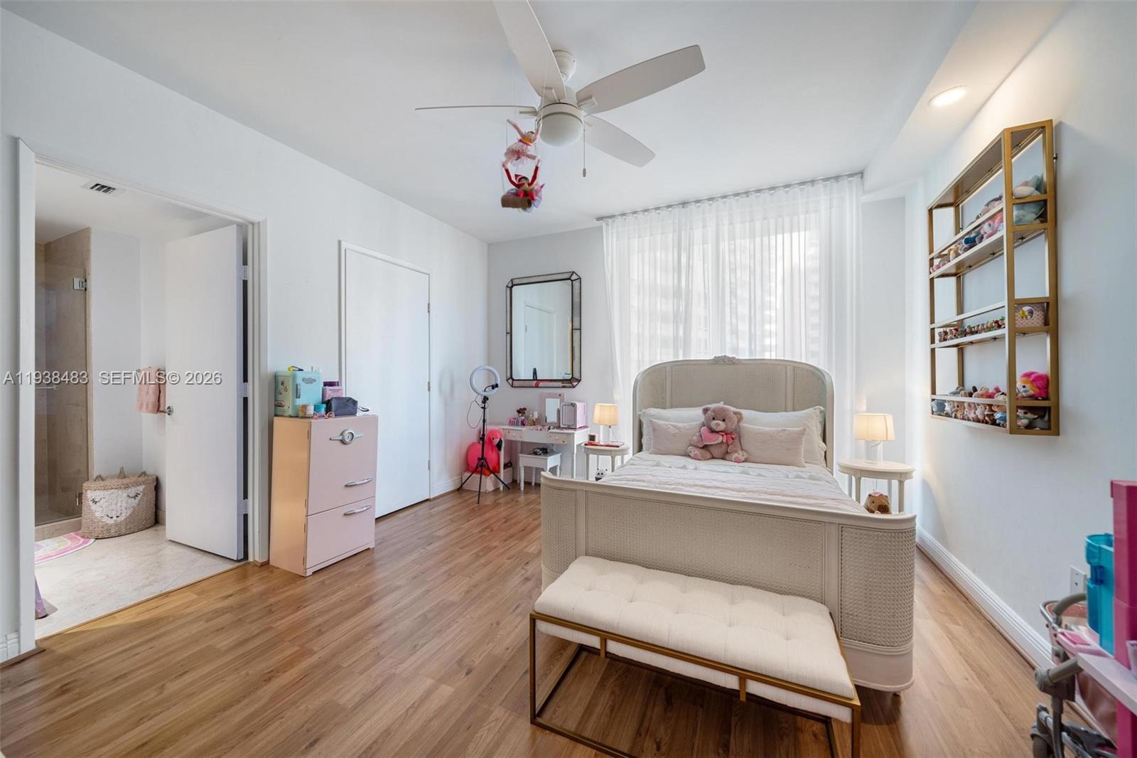 799 Crandon Blvd # 908