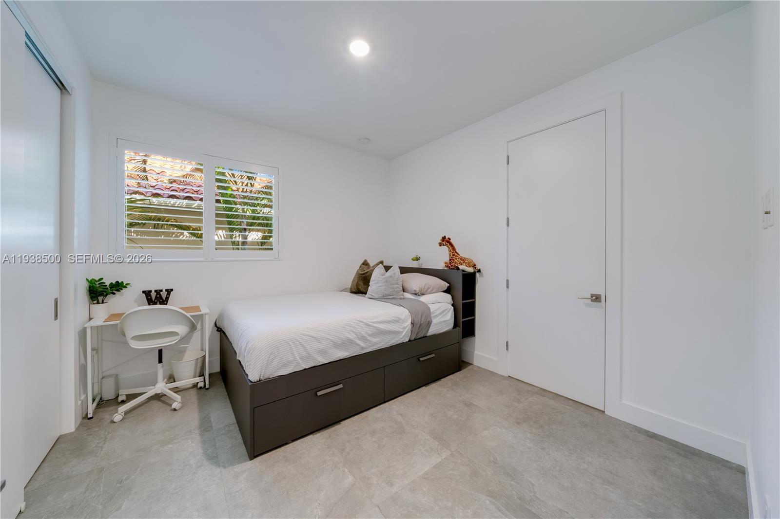 3072 Indiana St # 3072