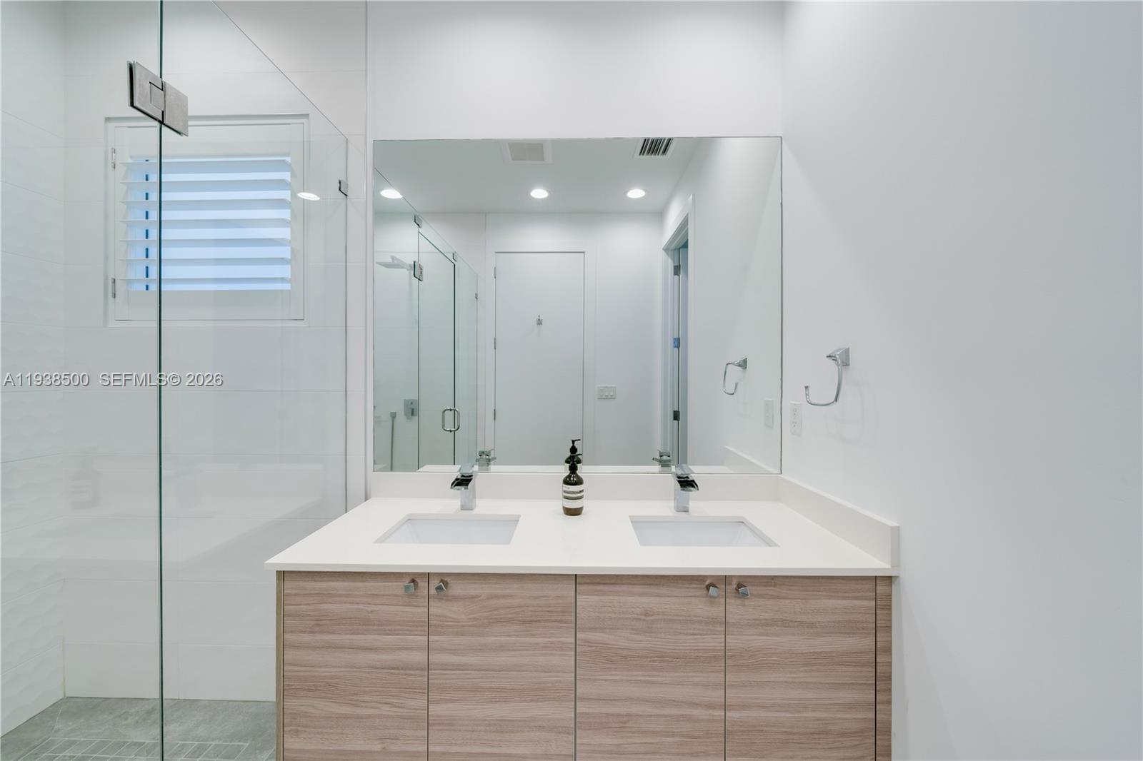 3072 Indiana St # 3072