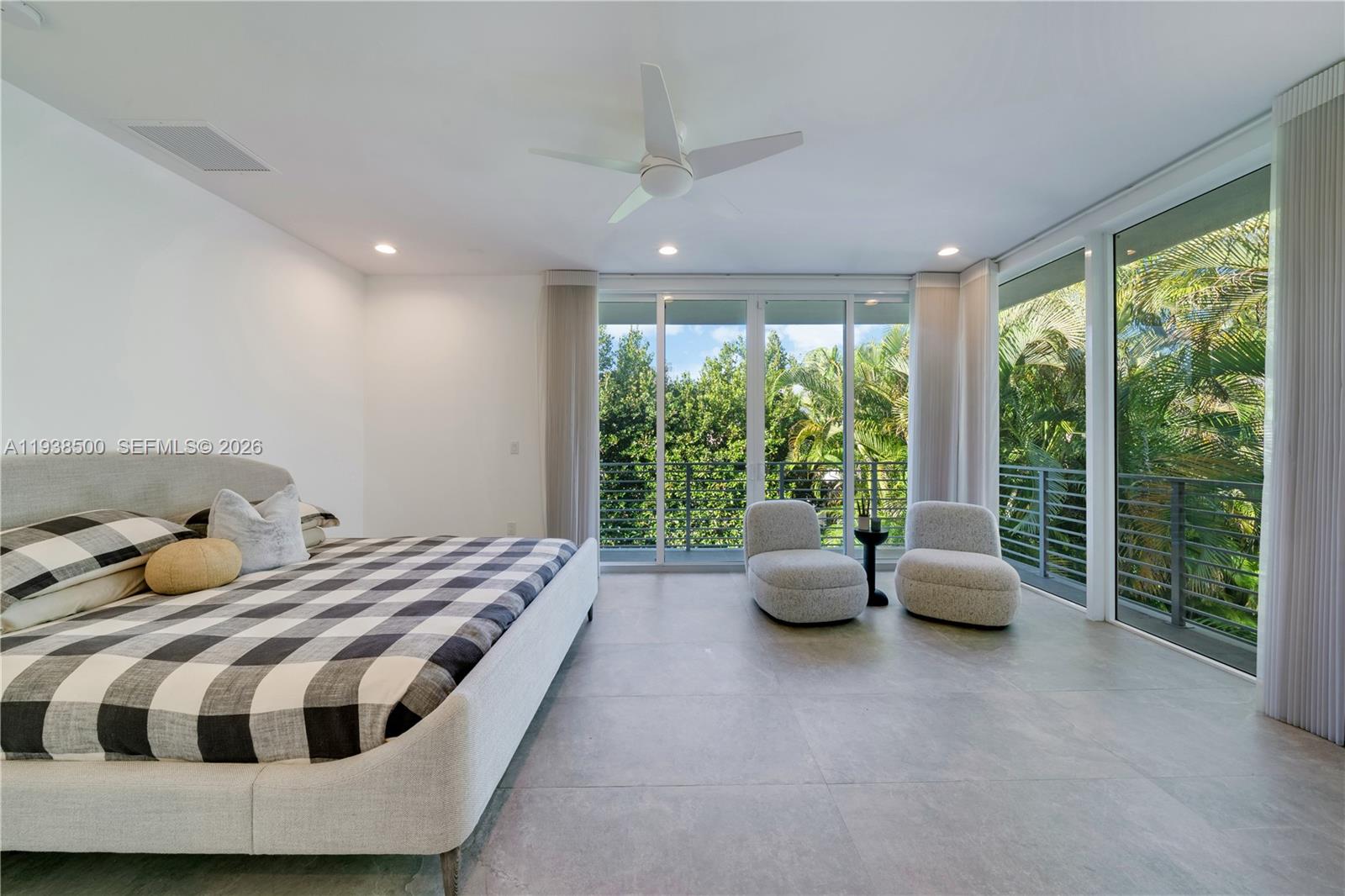 3072 Indiana St # 3072