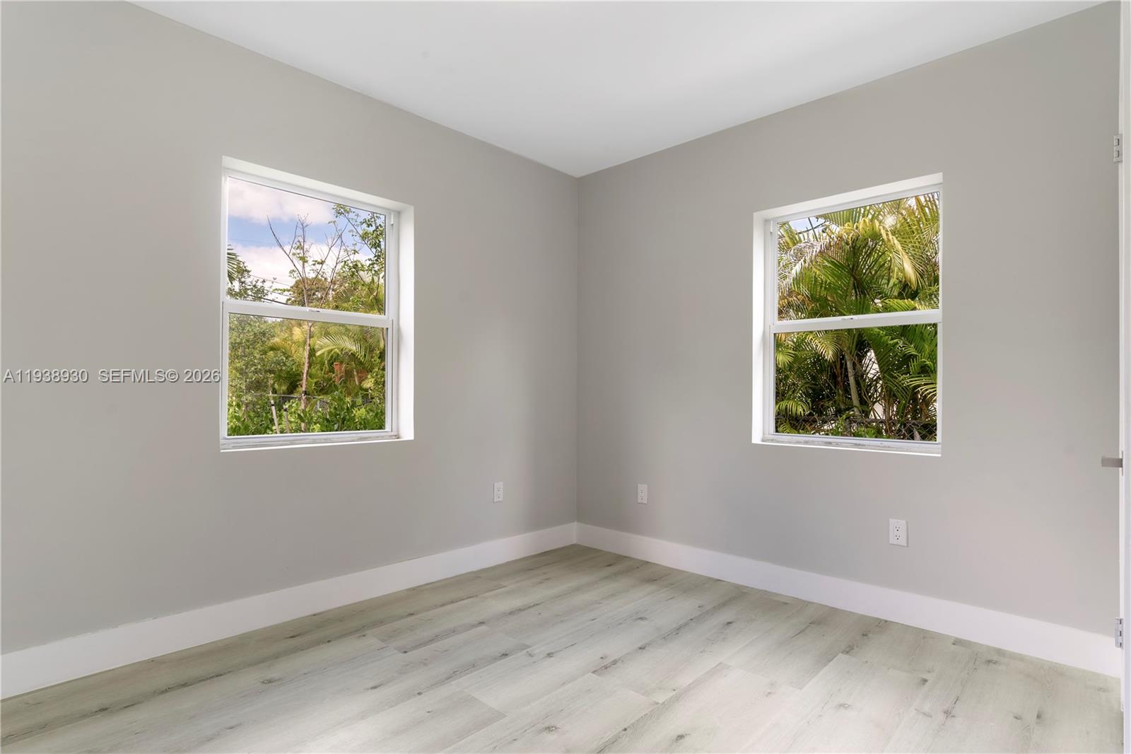 2714 SW 36th Ave # A