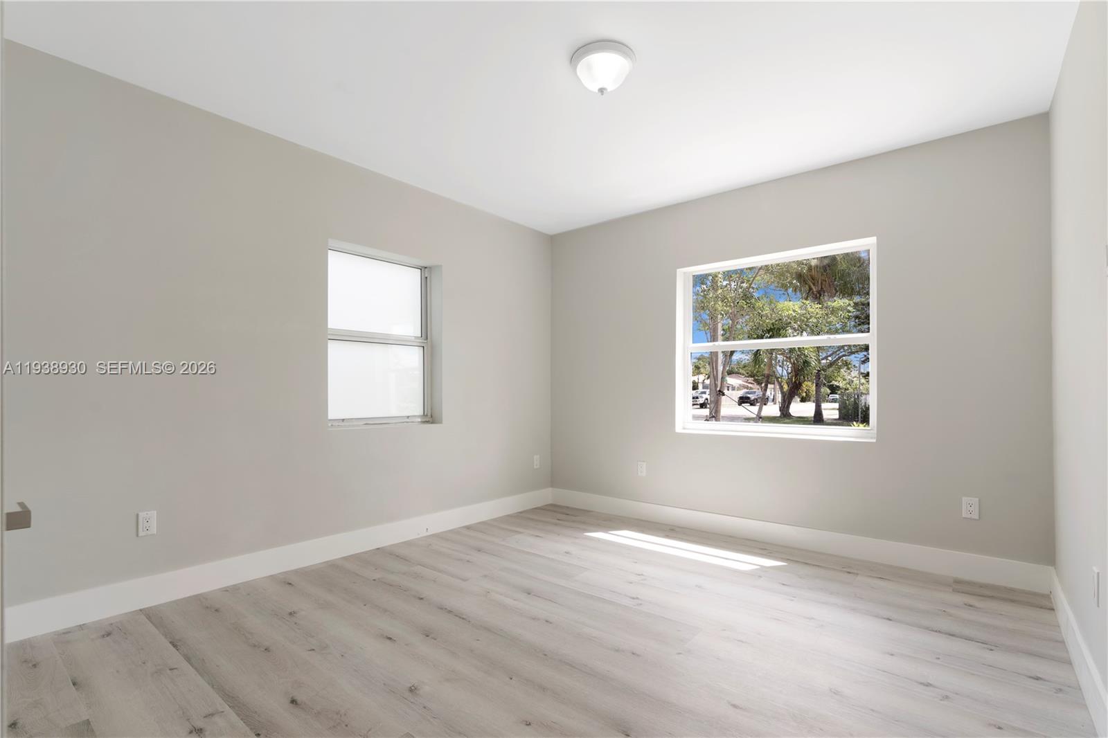 2714 SW 36th Ave # A