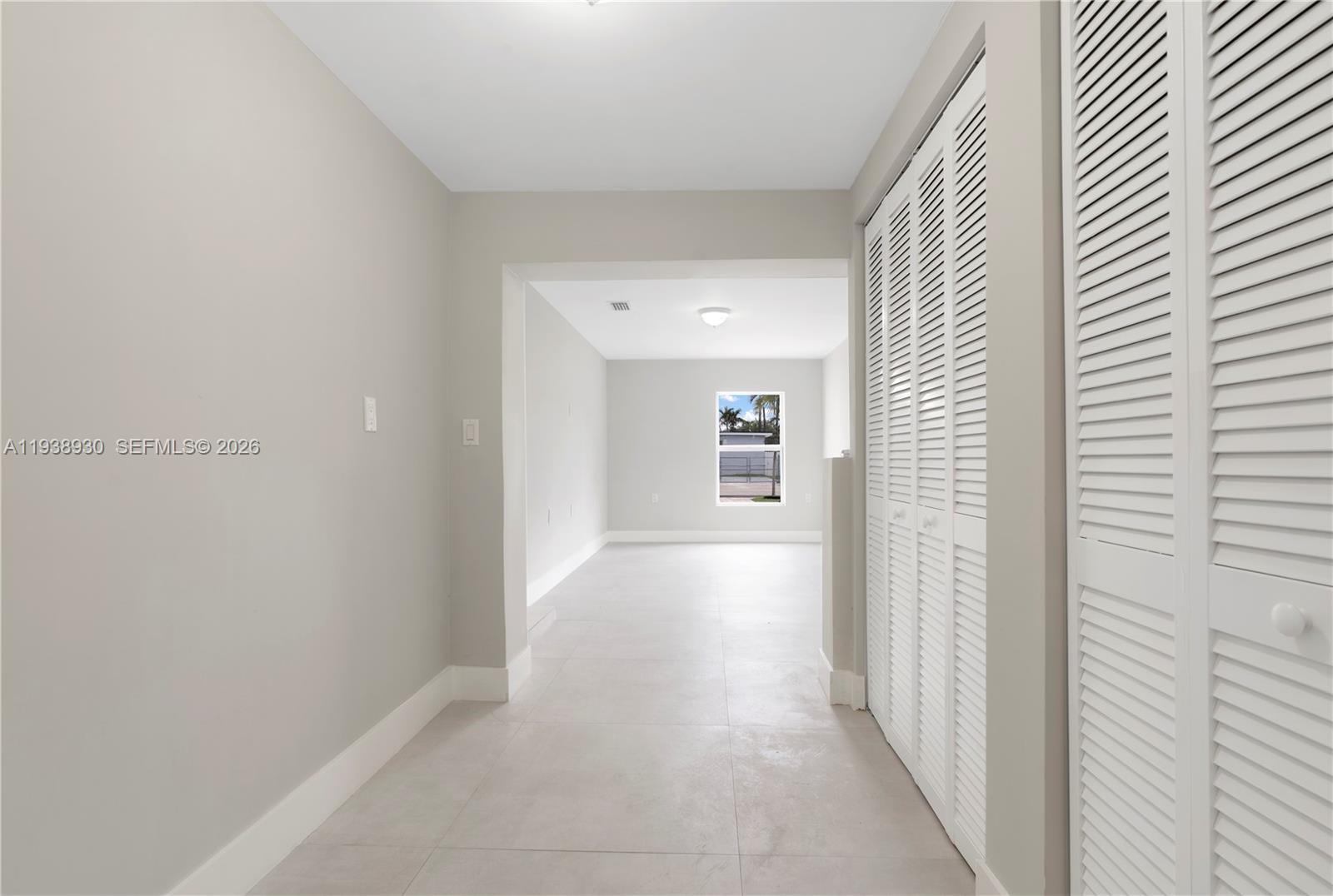 2714 SW 36th Ave # A