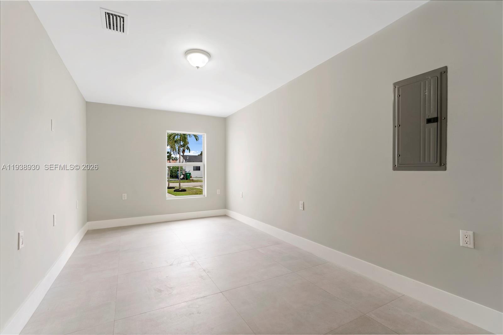 2714 SW 36th Ave # A