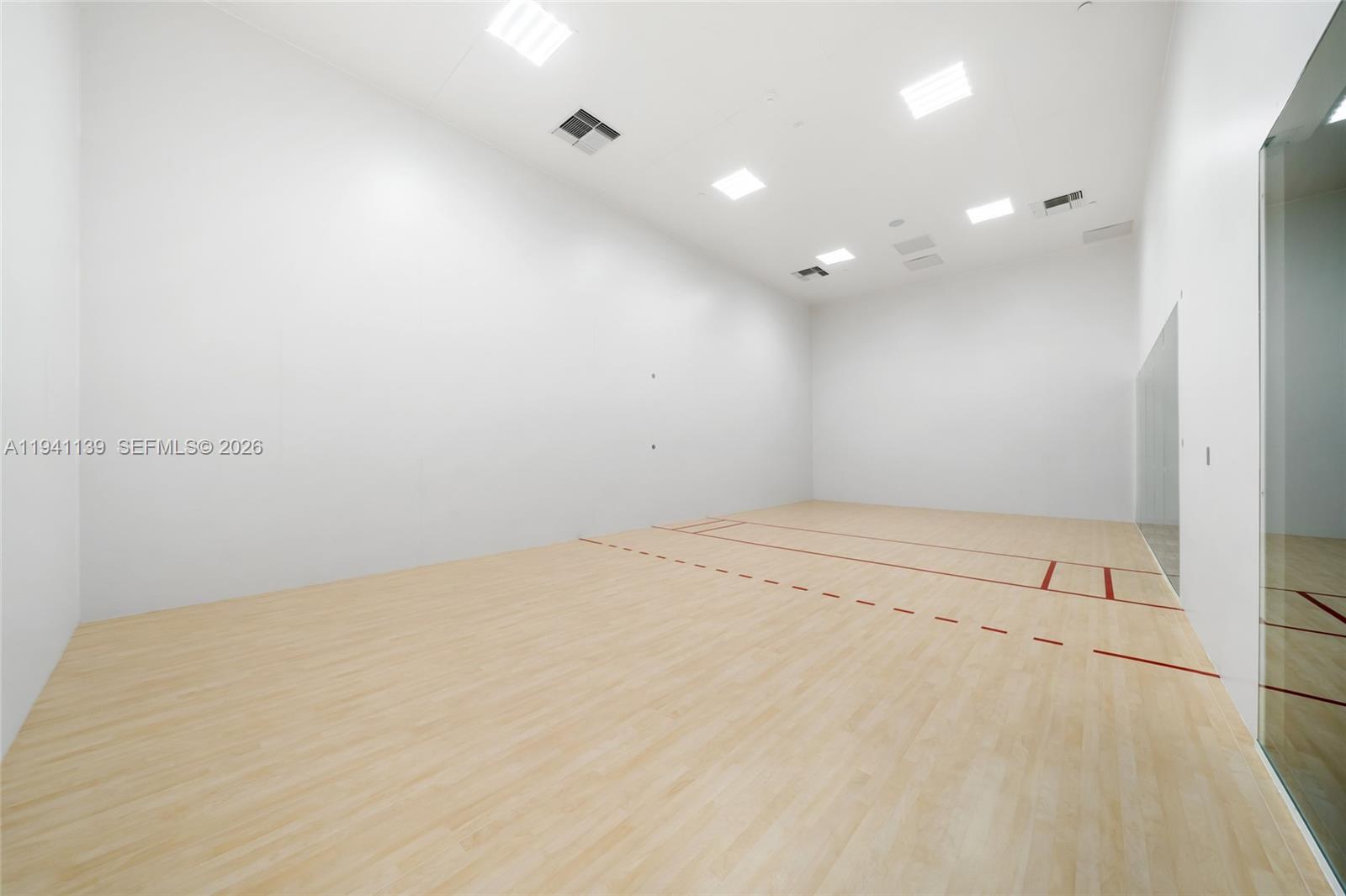 225 N Miami Unit: 1207