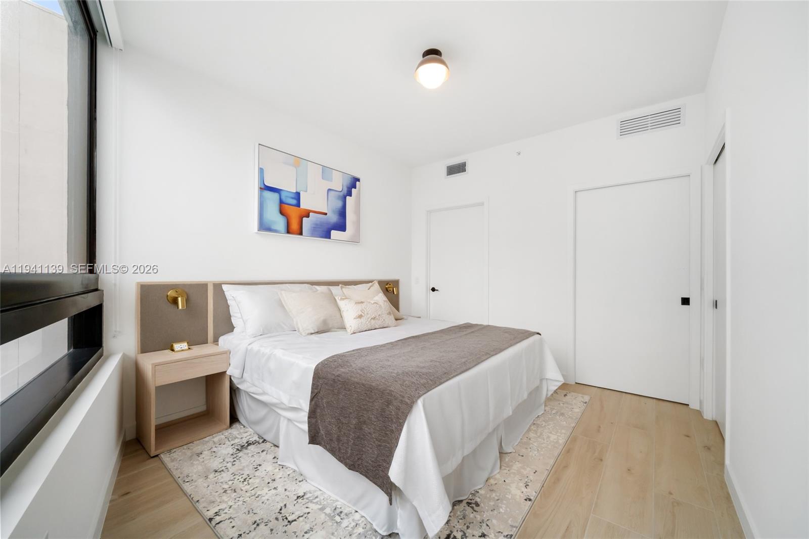 225 N Miami Unit: 1207