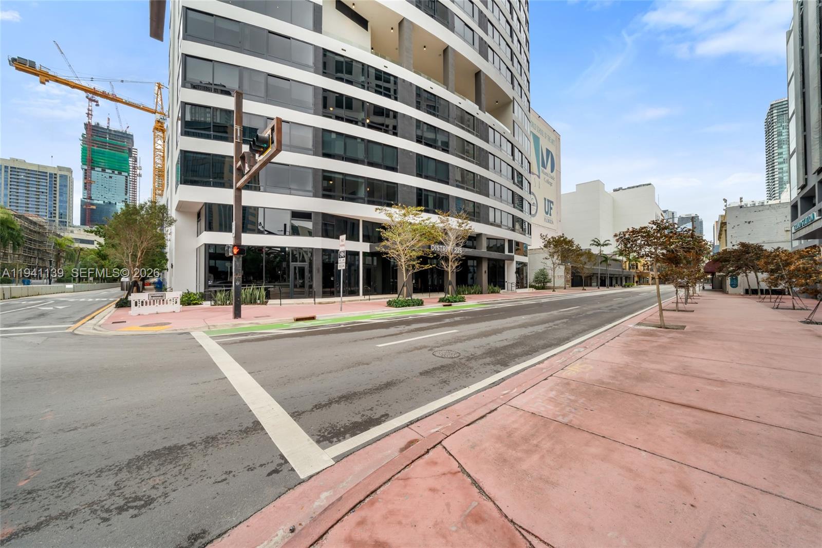 225 N Miami Unit: 1207