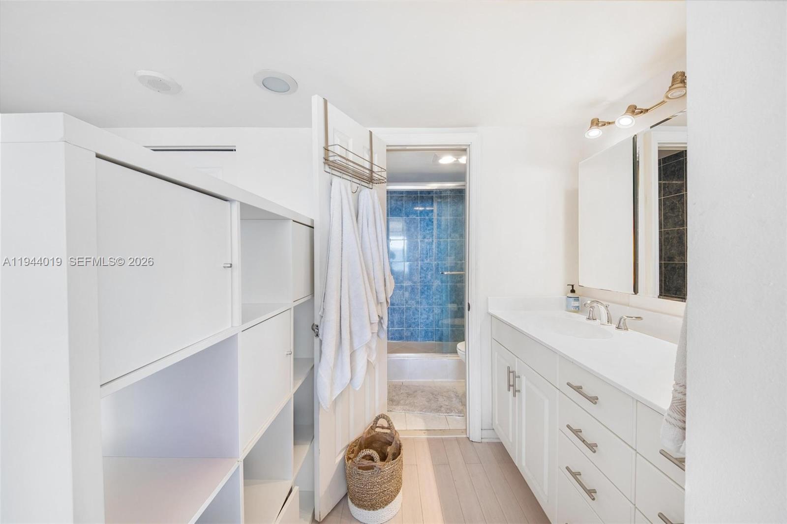 11111 Biscayne Blvd # 207