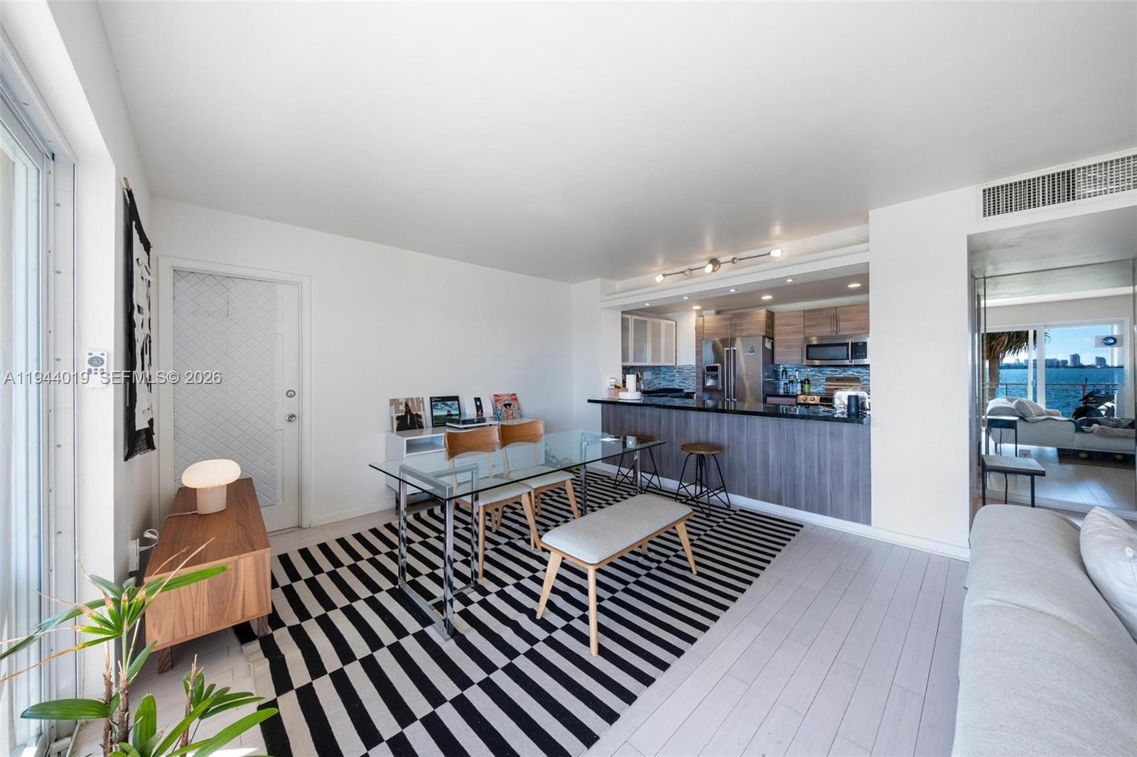 11111 Biscayne Blvd # 207