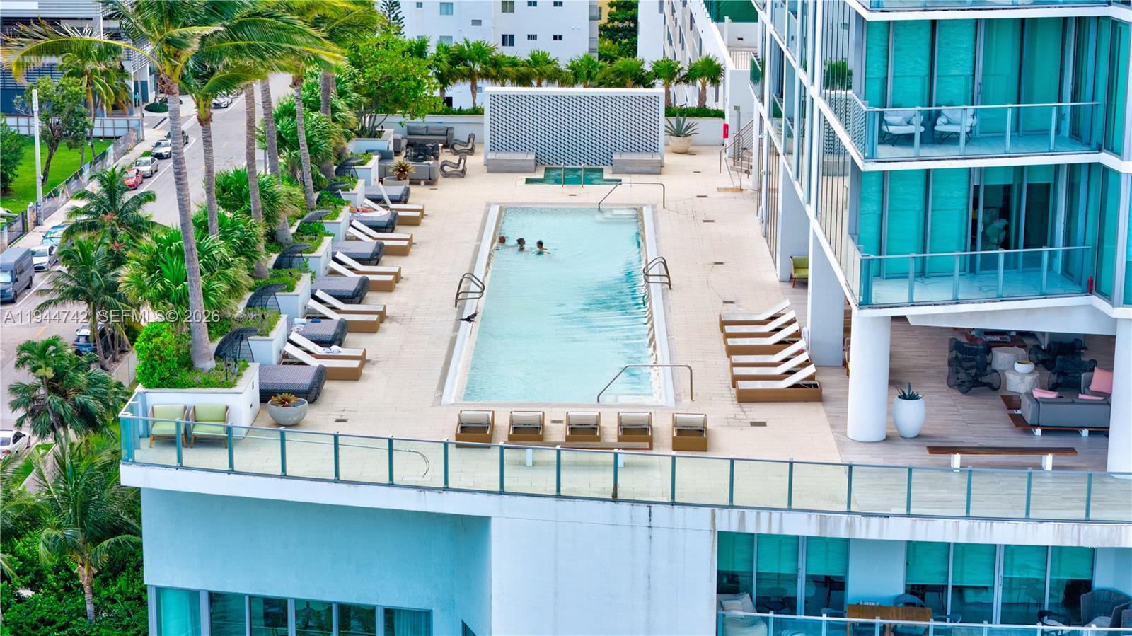 2900 NE 7th Ave # 2309