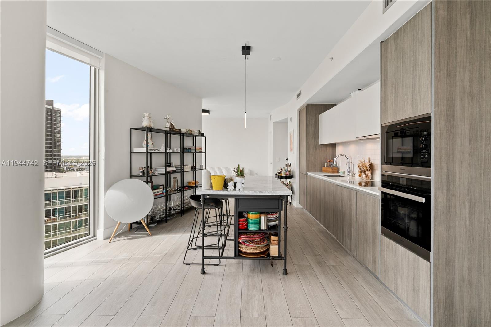 2900 NE 7th Ave # 2309