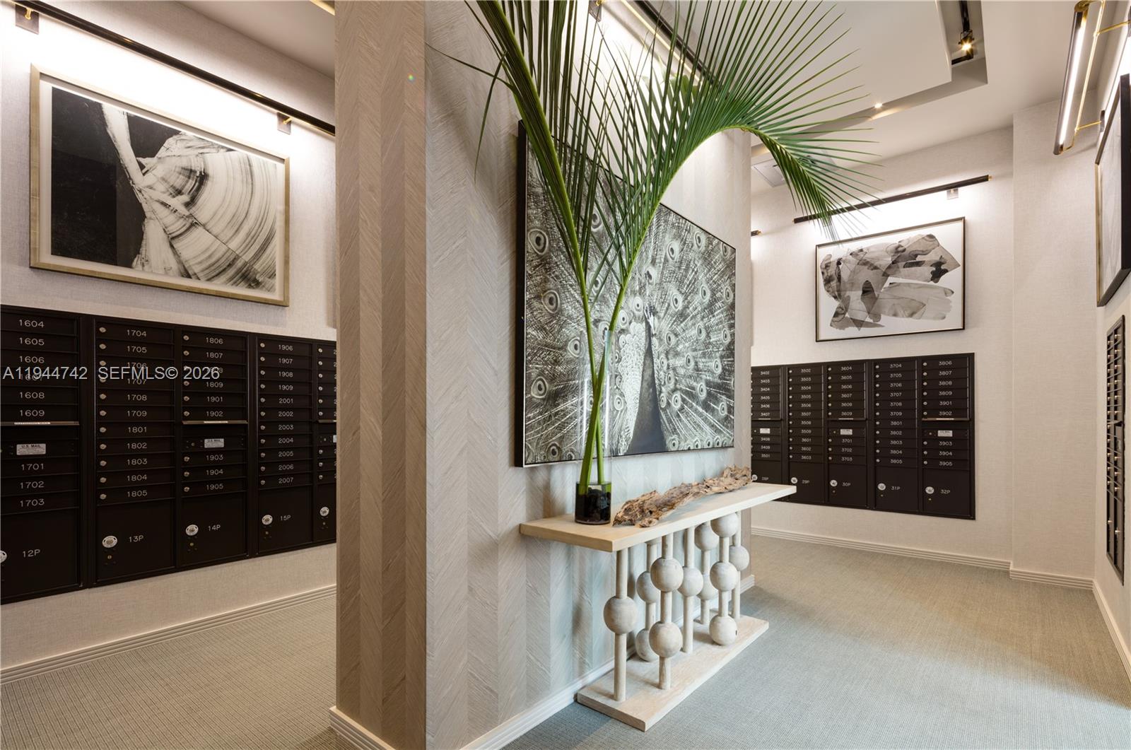 2900 NE 7th Ave # 2309