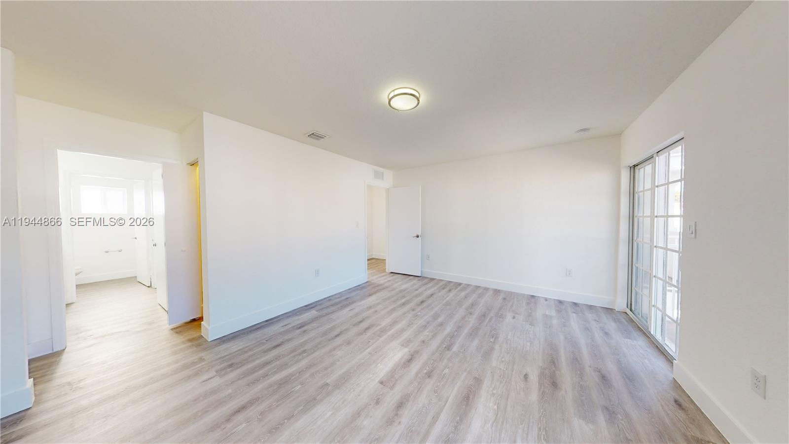 618 SW 2nd Pl # 60 Unit: 10-60